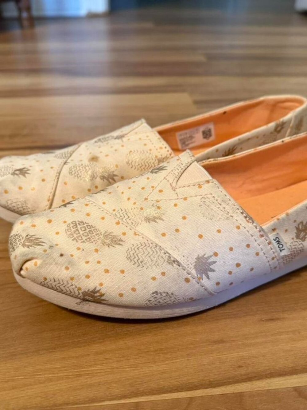 WOMENS TOMS ALPARAGATA PINEAPPLE FLAT SLIPONS WOMENS SIZE 7